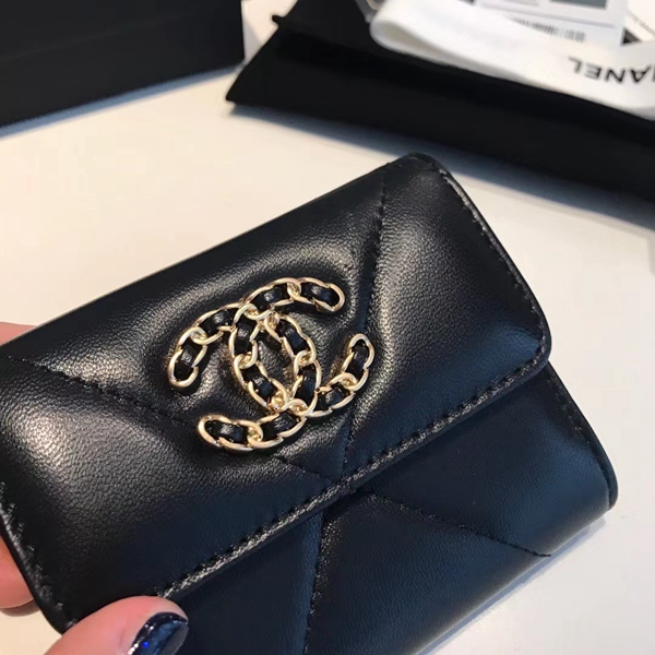 シャネル財布細部ディテール